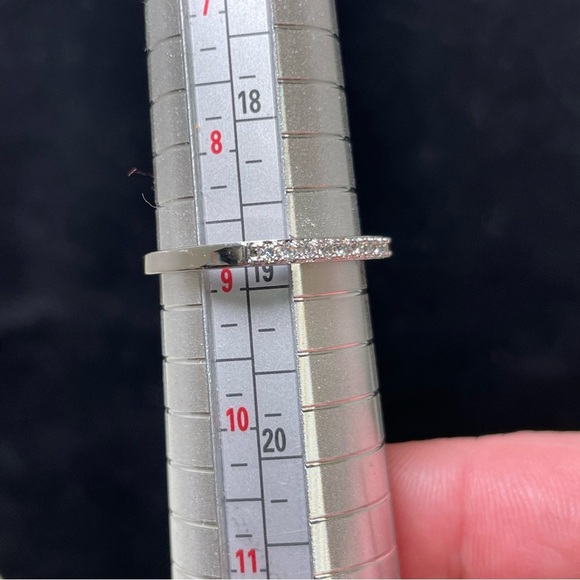 Elegant Silver Tone Cubic Zirconia Band Size 8.75 - Picture 5 of 5